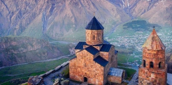 Kazbegi - Gergeti Trinity Church - Tbilisi