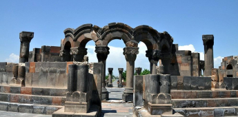 Yerevan - Ejmiatsin - Zvartots - Garni - Geghard - Yerevan