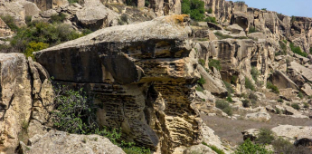 Baku – Gobustan – Shemakha – Sheki