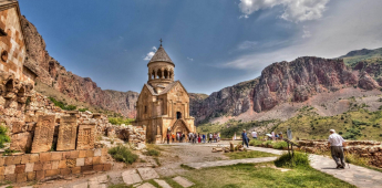 Khor Virap - Noravank - Zorats Karer - Goris