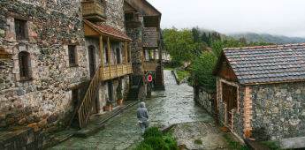 Tbilisi City Tour – Sadakhlo Border – Yerevan