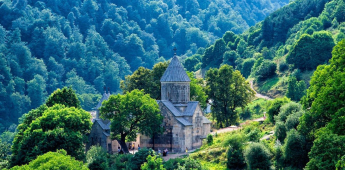 Tbilisi City Tour – Sadakhlo Border – Yerevan